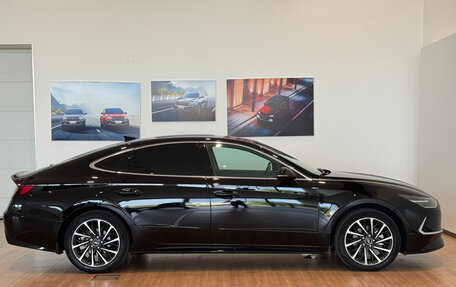 Hyundai Sonata VIII, 2021 год, 2 750 000 рублей, 5 фотография