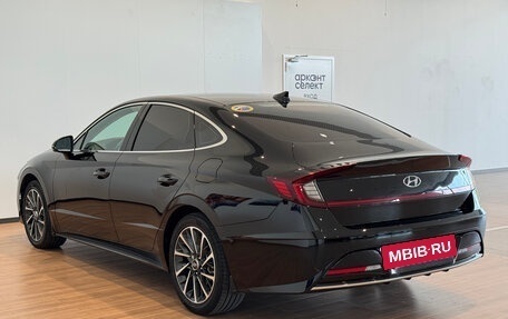 Hyundai Sonata VIII, 2021 год, 2 750 000 рублей, 4 фотография