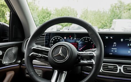 Mercedes-Benz GLS, 2024 год, 16 230 000 рублей, 15 фотография