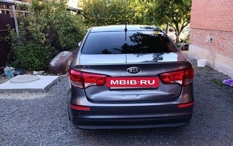 KIA Rio III рестайлинг, 2016 год, 850 000 рублей, 2 фотография