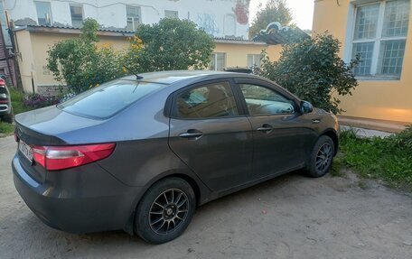 KIA Rio III рестайлинг, 2012 год, 820 000 рублей, 2 фотография