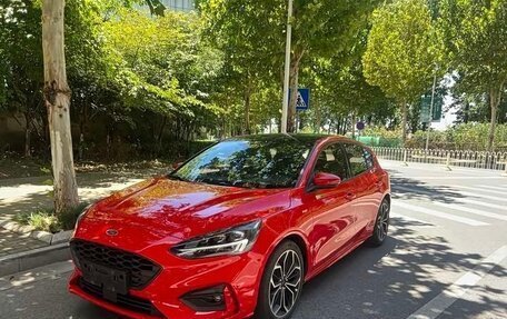 Ford Focus IV, 2021 год, 1 310 000 рублей, 1 фотография