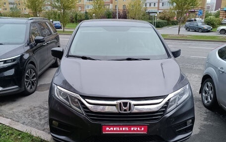 Honda Odyssey IV, 2018 год, 2 700 000 рублей, 1 фотография