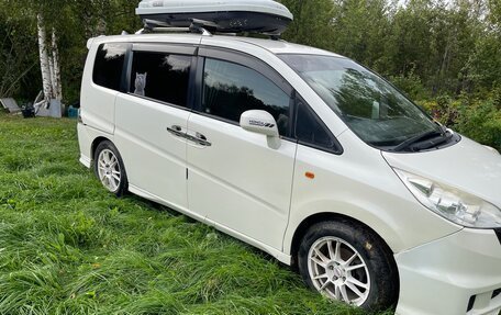 Honda Stepwgn III, 2005 год, 1 000 000 рублей, 3 фотография