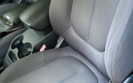 KIA Carens III (RP), 2007 год, 650 000 рублей, 13 фотография