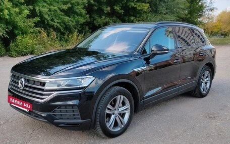 Volkswagen Touareg III, 2018 год, 4 500 000 рублей, 4 фотография