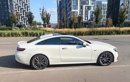 Mercedes-Benz E-Класс AMG, 2021 год, 8 700 000 рублей, 3 фотография