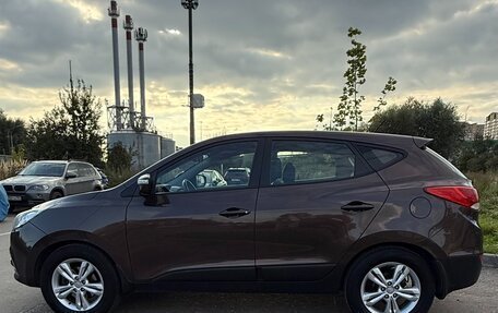 Hyundai ix35 I рестайлинг, 2013 год, 1 150 000 рублей, 2 фотография