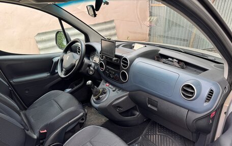 Peugeot Partner II рестайлинг 2, 2010 год, 650 000 рублей, 7 фотография