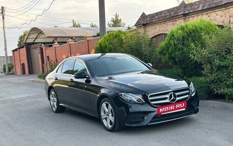Mercedes-Benz E-Класс, 2019 год, 3 480 000 рублей, 6 фотография