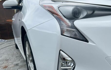 Toyota Prius IV XW50, 2016 год, 1 750 000 рублей, 8 фотография