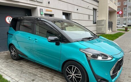 Toyota Sienta II, 2019 год, 1 380 000 рублей, 2 фотография