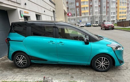 Toyota Sienta II, 2019 год, 1 380 000 рублей, 3 фотография