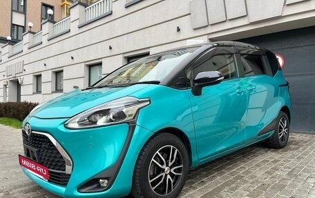 Toyota Sienta II, 2019 год, 1 380 000 рублей, 5 фотография