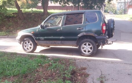 Chevrolet Niva I рестайлинг, 2004 год, 170 000 рублей, 3 фотография