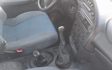 Chevrolet Niva I рестайлинг, 2004 год, 170 000 рублей, 7 фотография