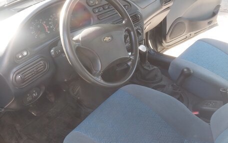 Chevrolet Niva I рестайлинг, 2004 год, 170 000 рублей, 5 фотография