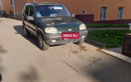 Chevrolet Niva I рестайлинг, 2004 год, 170 000 рублей, 9 фотография