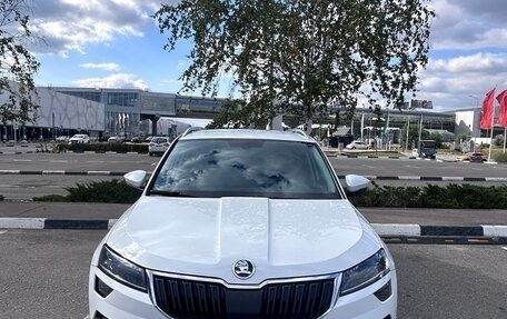 Skoda Karoq I, 2020 год, 2 350 000 рублей, 2 фотография