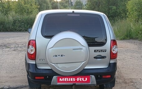 Chevrolet Niva I рестайлинг, 2011 год, 400 000 рублей, 5 фотография