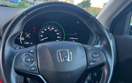 Honda Vezel, 2019 год, 2 200 000 рублей, 9 фотография