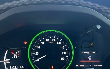 Honda Vezel, 2019 год, 2 200 000 рублей, 7 фотография