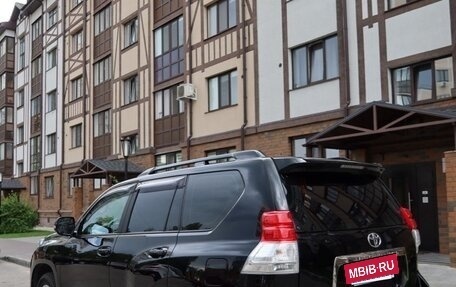 Toyota Land Cruiser Prado 150 рестайлинг 2, 2010 год, 3 650 000 рублей, 7 фотография