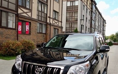 Toyota Land Cruiser Prado 150 рестайлинг 2, 2010 год, 3 650 000 рублей, 2 фотография