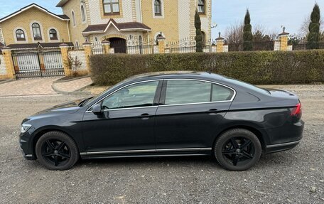 Volkswagen Passat B8 рестайлинг, 2018 год, 2 390 000 рублей, 6 фотография