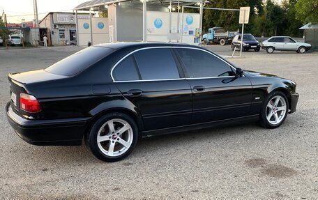 BMW 5 серия, 2000 год, 700 000 рублей, 3 фотография