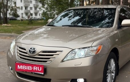 Toyota Camry, 2008 год, 1 190 000 рублей, 12 фотография