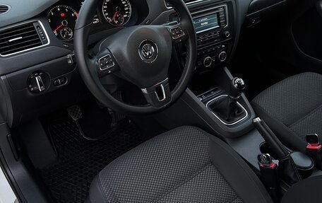 Volkswagen Jetta VI, 2014 год, 1 385 000 рублей, 14 фотография