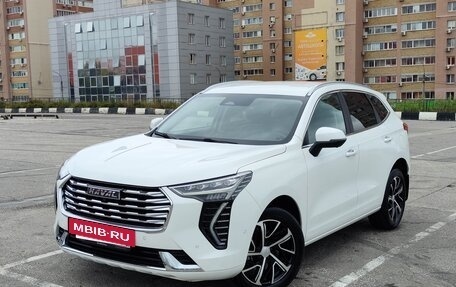 Haval Jolion, 2023 год, 2 300 000 рублей, 2 фотография