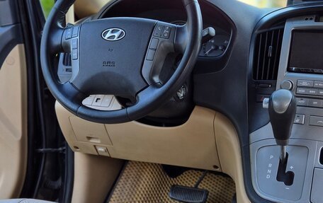 Hyundai Grand Starex Grand Starex I рестайлинг 2, 2009 год, 1 700 000 рублей, 8 фотография