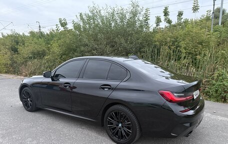 BMW 3 серия, 2019 год, 3 850 000 рублей, 3 фотография