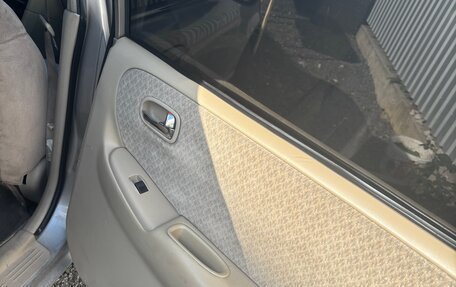 Mazda 626, 2002 год, 233 000 рублей, 4 фотография