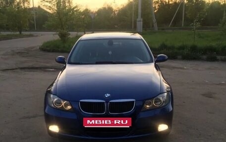 BMW 3 серия, 2007 год, 900 000 рублей, 4 фотография