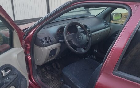 Renault Clio III, 2002 год, 200 000 рублей, 3 фотография