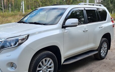 Toyota Land Cruiser Prado 150 рестайлинг 2, 2014 год, 3 300 000 рублей, 10 фотография