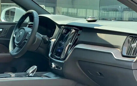 Volvo S60 III, 2022 год, 2 142 027 рублей, 9 фотография