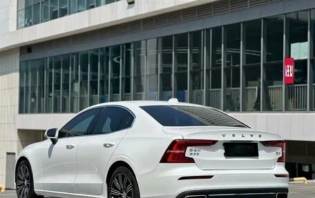 Volvo S60 III, 2022 год, 2 142 027 рублей, 6 фотография