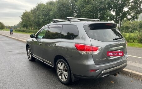 Nissan Pathfinder, 2014 год, 1 790 000 рублей, 3 фотография