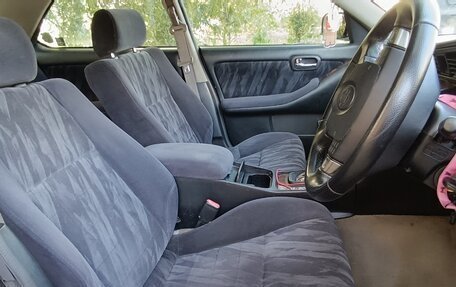 Nissan Laurel VIII, 1999 год, 435 000 рублей, 2 фотография