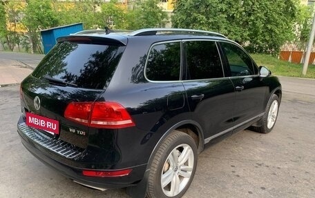 Volkswagen Touareg III, 2011 год, 2 473 000 рублей, 6 фотография