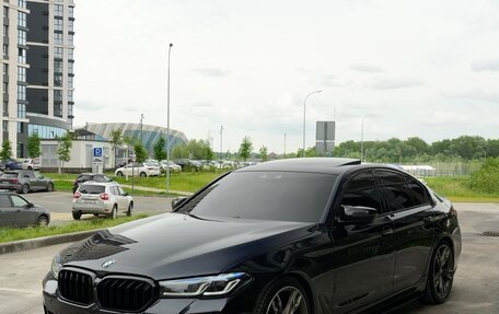 BMW 5 серия, 2018 год, 3 750 000 рублей, 4 фотография