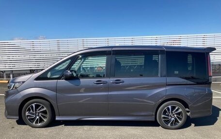 Honda Stepwgn IV, 2021 год, 2 055 000 рублей, 4 фотография