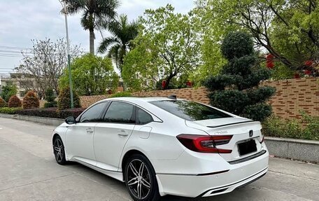 Honda Accord IX рестайлинг, 2022 год, 1 655 000 рублей, 6 фотография