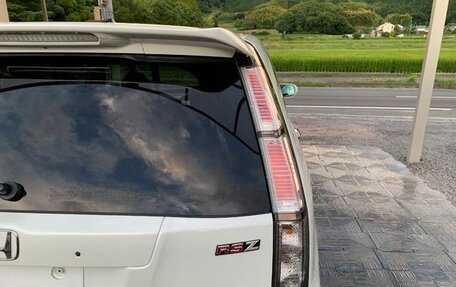 Honda Stream II, 2013 год, 960 000 рублей, 8 фотография