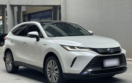 Toyota Harrier, 2022 год, 2 996 000 рублей, 5 фотография
