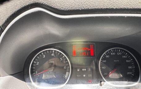 Renault Duster I рестайлинг, 2012 год, 950 000 рублей, 2 фотография